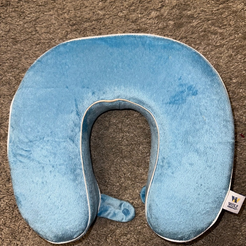Neck pillow